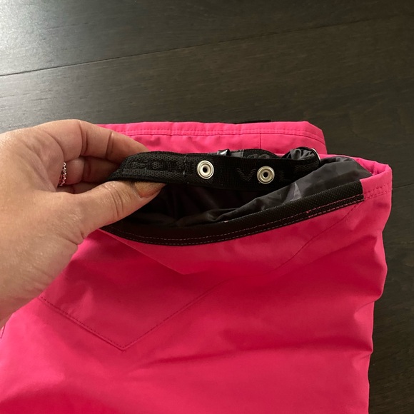 Volcom Gore-Tex snow pants - Picture 3 of 6